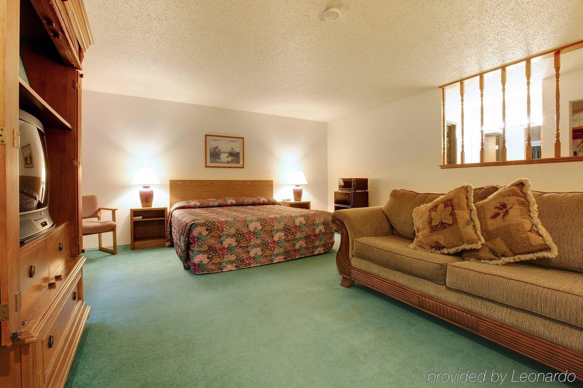 Americas Best Value Inn & Suites Cassville Roaring River Værelse billede