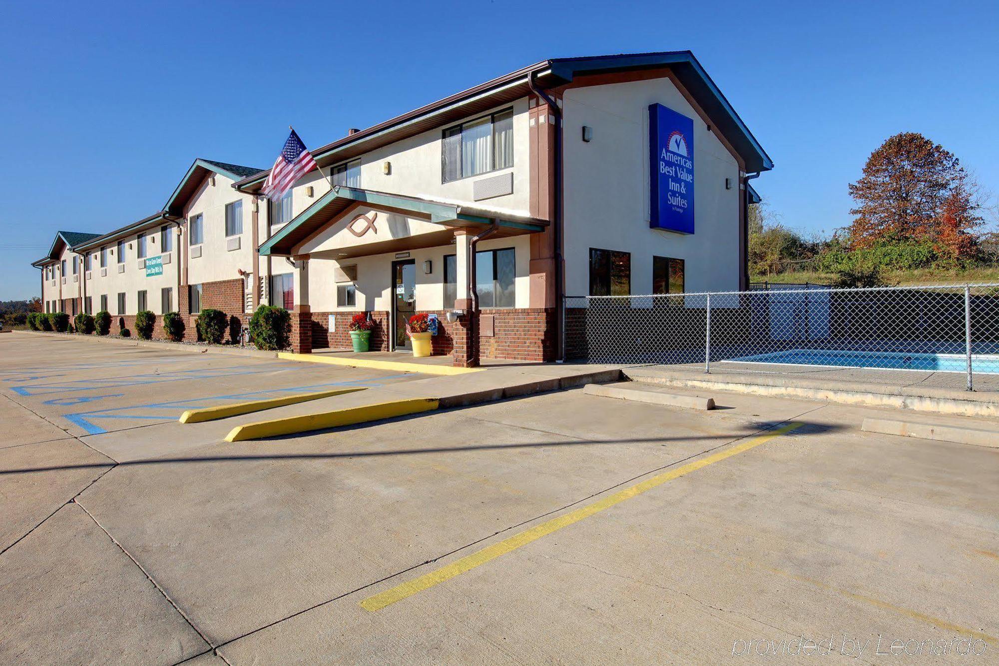 Americas Best Value Inn & Suites Cassville Roaring River Eksteriør billede