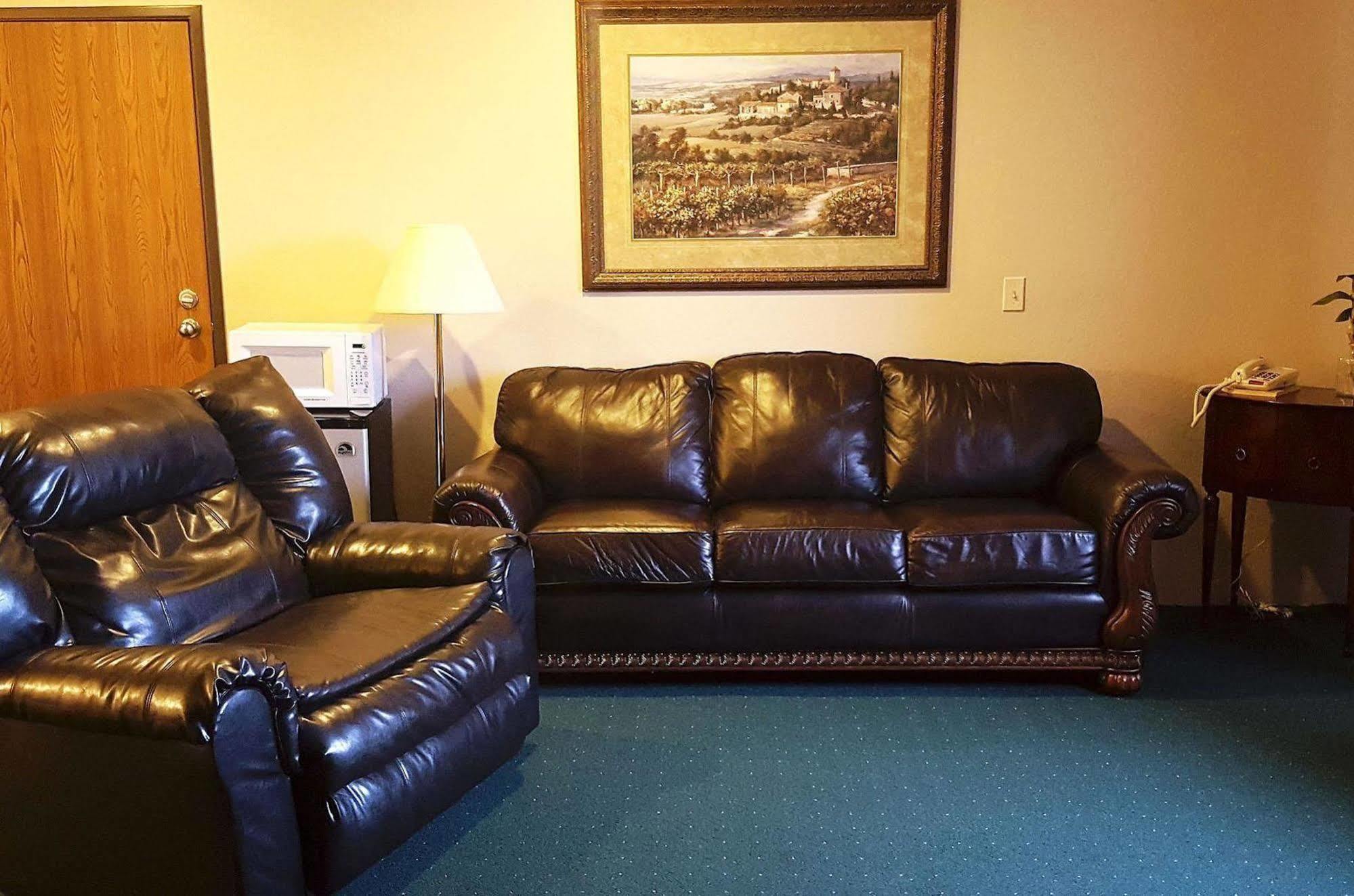 Americas Best Value Inn & Suites Cassville Roaring River Eksteriør billede